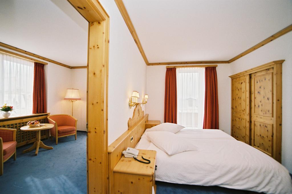 Hotel Schweizerhof Pontresina Szoba fotó